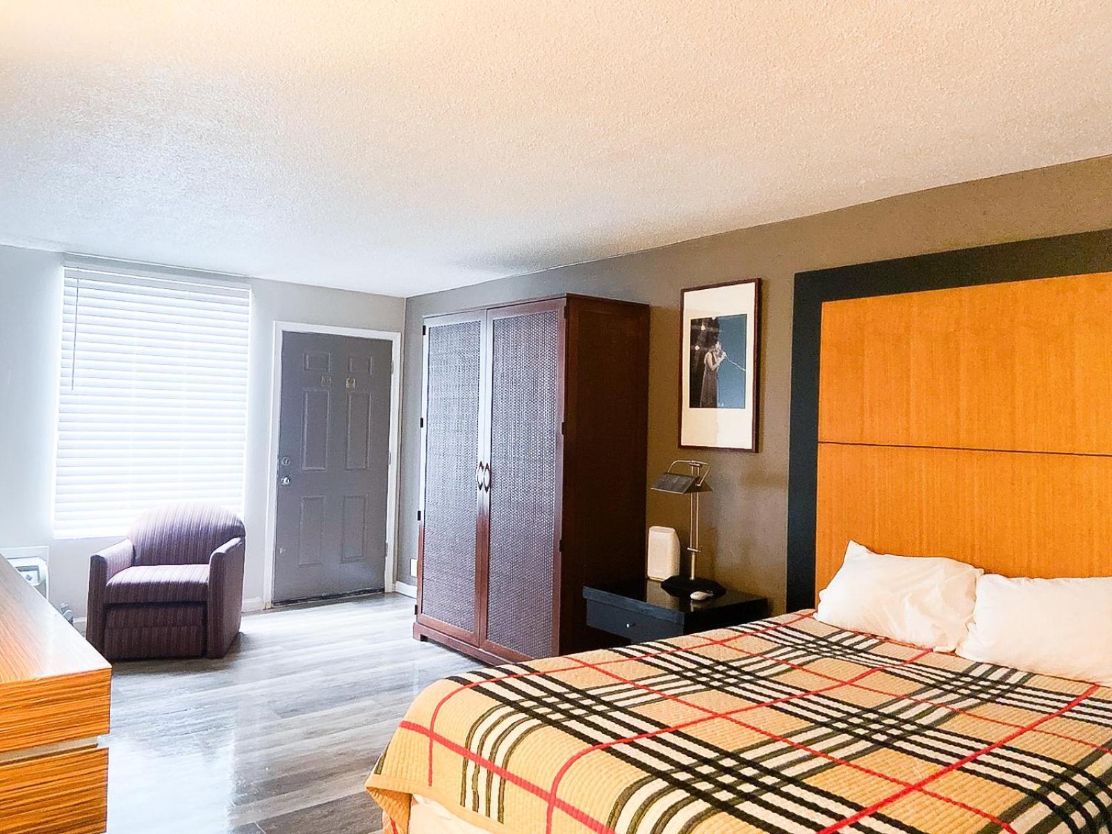 Apm & Hotel Martinsburg